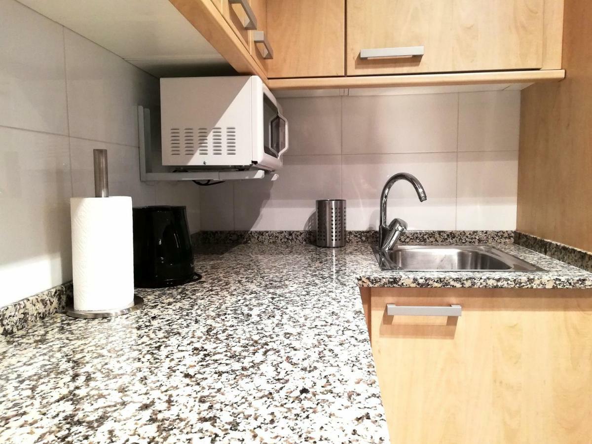 Mazi Apartments Nest Mataró Exteriör bild